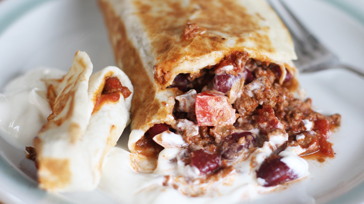 Calories in Beef chili burrito